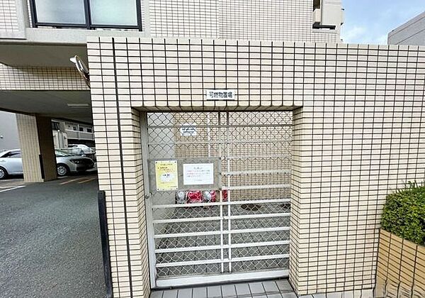 ごみステーション