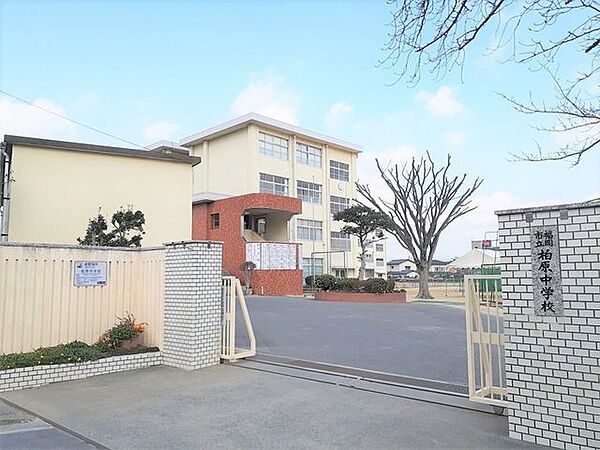 福岡市立柏原中学校 900m