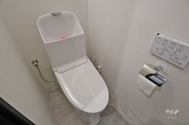 トイレ。2021年4月に新調済みです。ウォシュレットもついています。