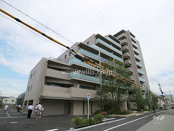 メイツブラン伊丹の外観（北西側から）