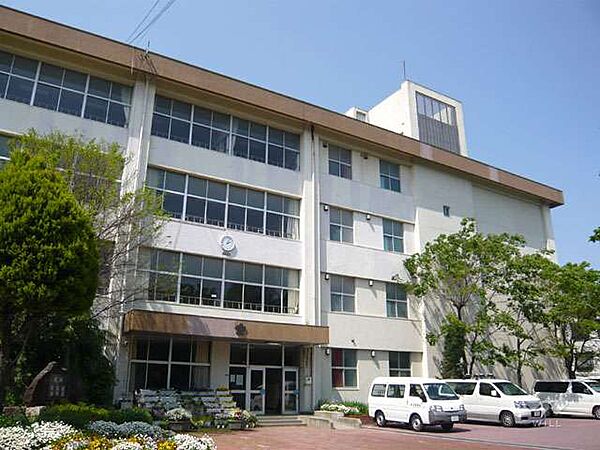 北中学校[公立]の外観