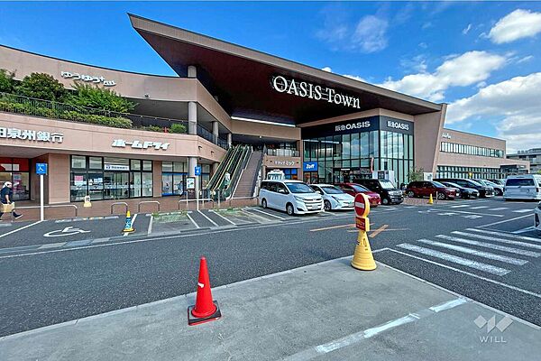 阪急オアシス(伊丹鴻池店)の外観