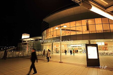イオンモール伊丹の外観
