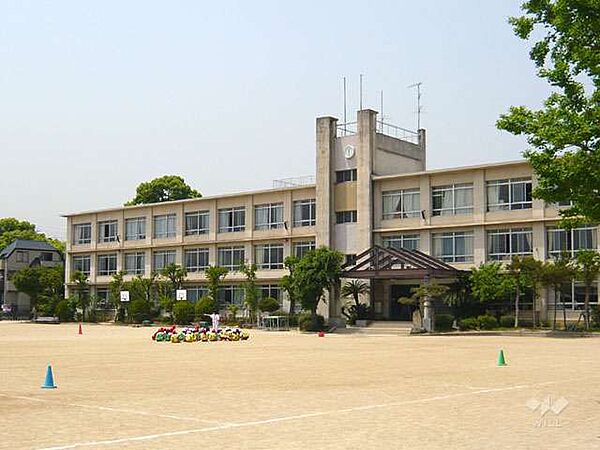 稲野小学校[公立]の外観
