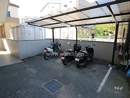 バイク置き場