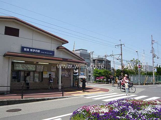 新伊丹駅（阪急伊丹線）の外観