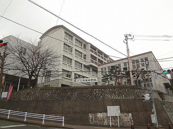 画像16:高生中学校(660m)
