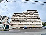 八幡駅よりバス15分 徒歩5分 3階 築35年9ヶ月の賃貸物件