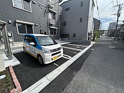 28 / 40