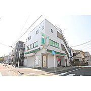 川崎駅よりバス13分 徒歩2分 3階 築34年3ヶ月の賃貸物件