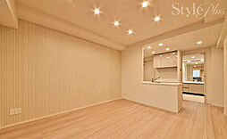 タワー・ザ・ファースト名古屋伏見 6階1LDKのリビング/ダイニング