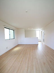 Kolet葛飾東水元 1号室 3SLDKのリビング/ダイニング