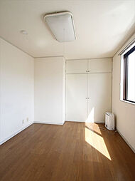 エトワールホクト 202号室 2階2Kのリビング/ダイニング