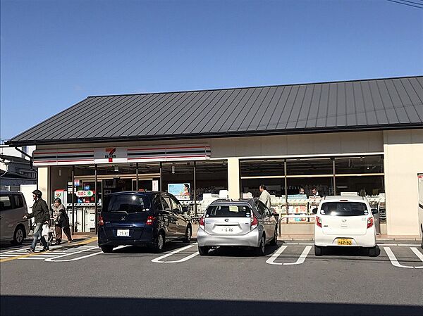 画像9:セブンイレブン 西野八幡田町店（467m）