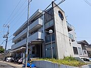 山科駅より徒歩5分 築27年4ヶ月 3階建の賃貸物件