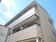山科駅より徒歩3分 築26年9ヶ月 3階建の賃貸物件