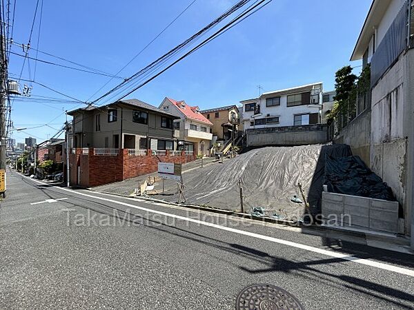 閑静な住宅街は住環境良好です。