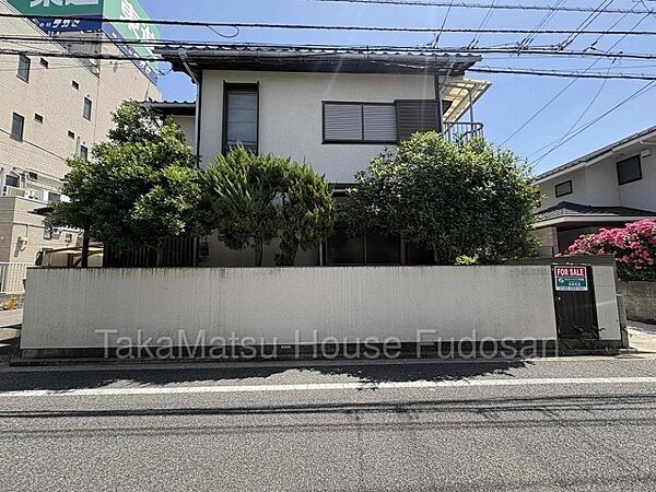 前面道路も広く駐停車も大変スムーズです。※5/9撮影　古家有り（更地渡し）
