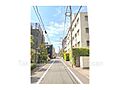 ※南東側の道路...