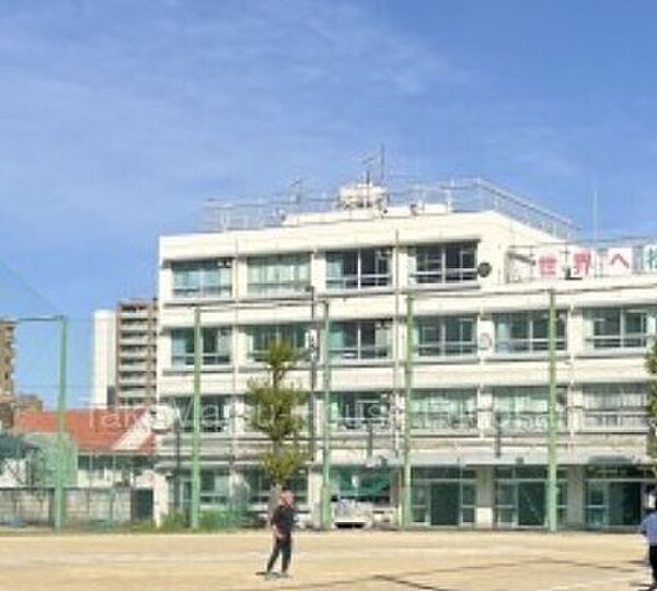 松濤中学校まで徒歩7分