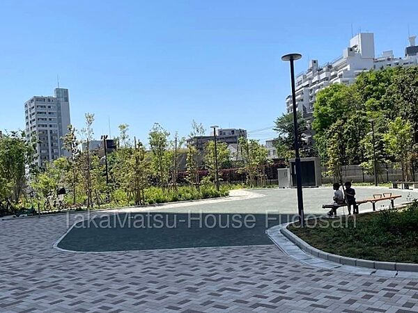 徒歩4分