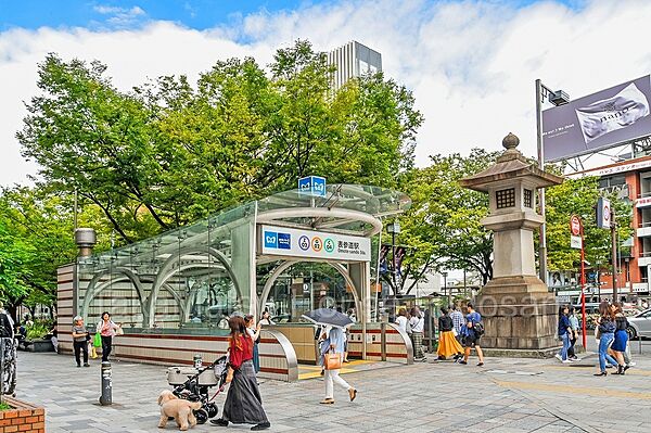 徒歩9分のため通勤通学、お出かけに便利です。