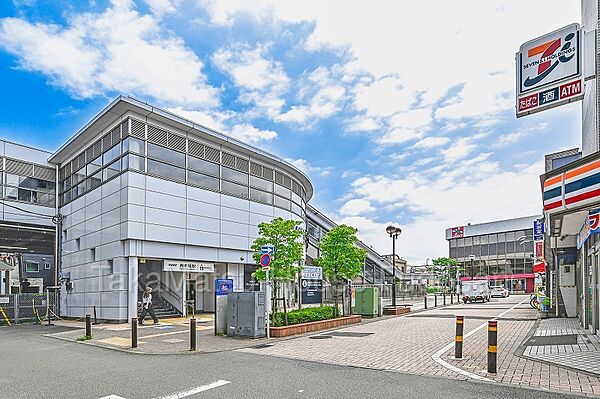 徒歩17分圏内に位置しており井の頭線をご利用いただけます。