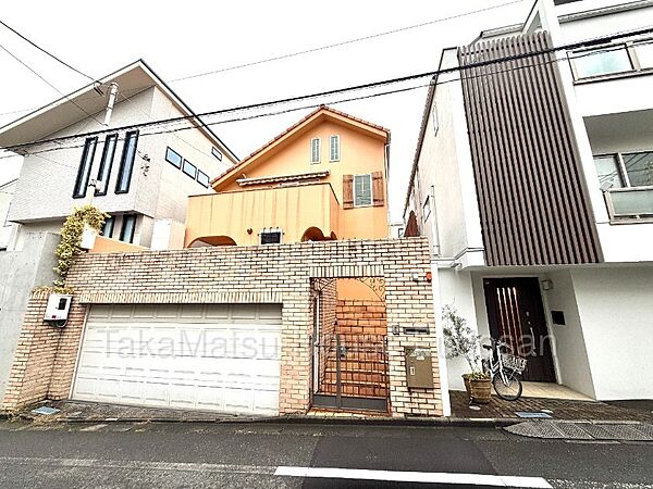 中目黒駅徒歩12分の閑静な住宅街