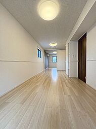 グランツ向屋敷　II 101 1階1LDKのリビング/ダイニング