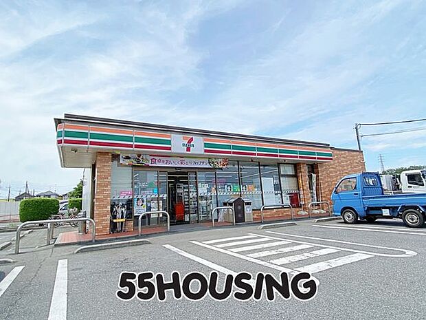 セブンイレブン上尾日の出4丁目店 徒歩9分。 690m