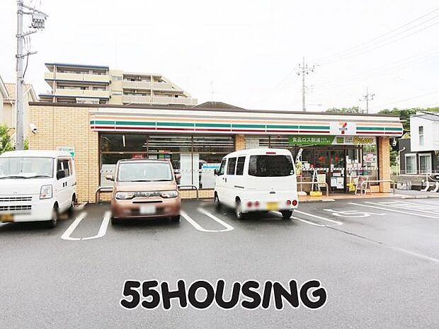 セブンイレブン東浦和駅北通り店 徒歩5分。 330m