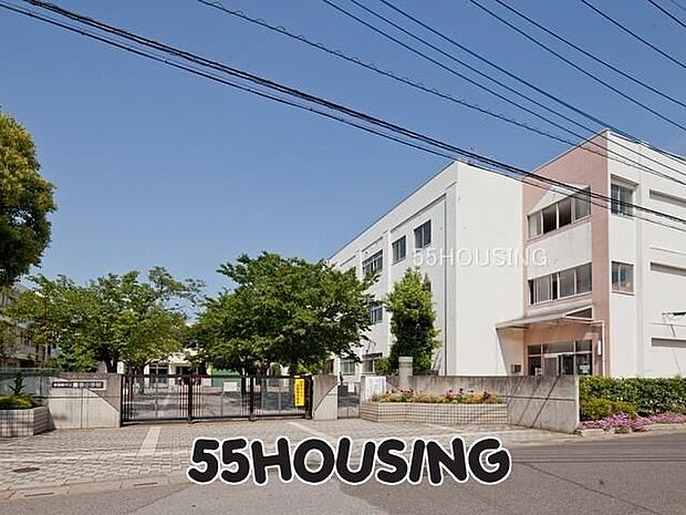 春日部市立豊春小学校 徒歩13分。 1010m