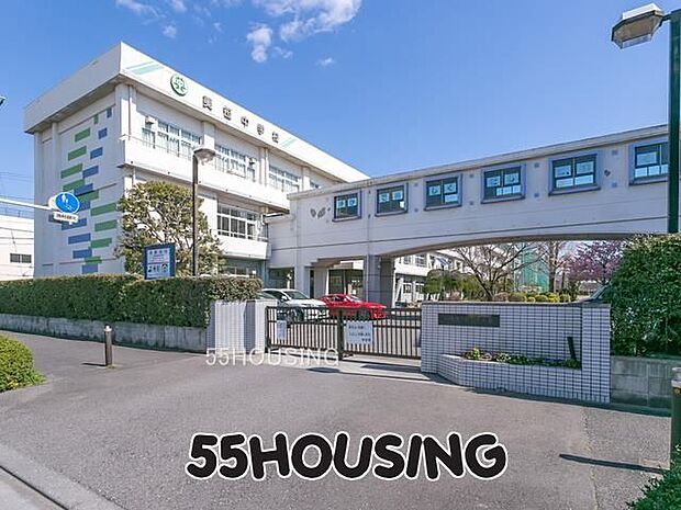 戸田市立美笹中学校 徒歩20分。 1540m