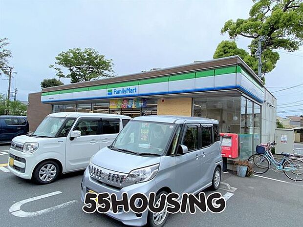 ファミリーマート春日部小渕南店 徒歩4分。 252m