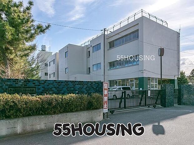 春日部市立幸松小学校 徒歩7分。 503m