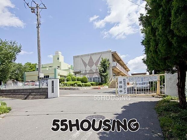 さいたま市立指扇小学校 徒歩9分。 650m