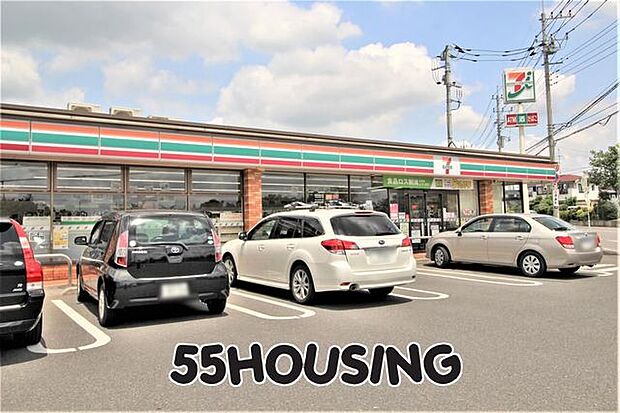 セブンイレブン伊奈小室店 徒歩12分。 900m