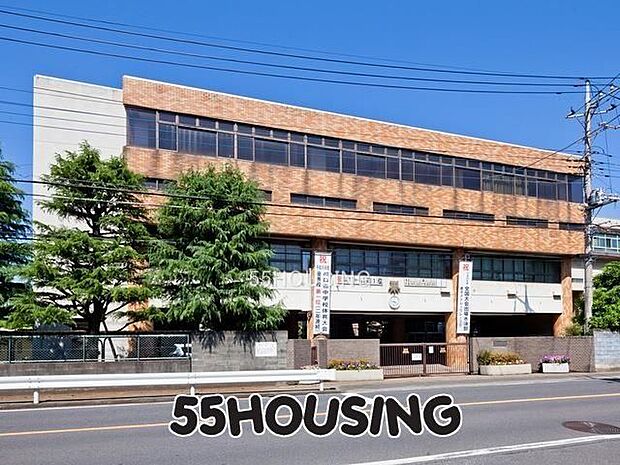 川口市立上青木中学校 徒歩5分。 350m