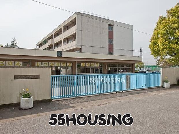 上尾市立平方北小学校 徒歩9分。 700m