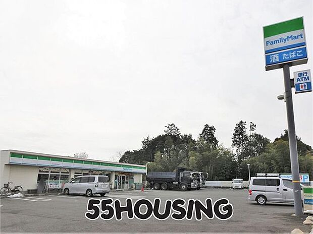 ファミリーマートさいたま大和田店 徒歩4分。 310m