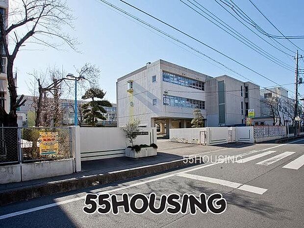 さいたま市立土屋中学校 徒歩4分。 280m