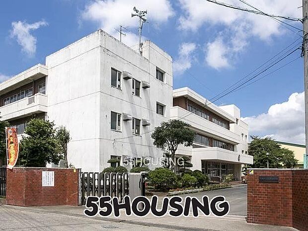 鴻巣市立松原小学校 徒歩5分。 350m