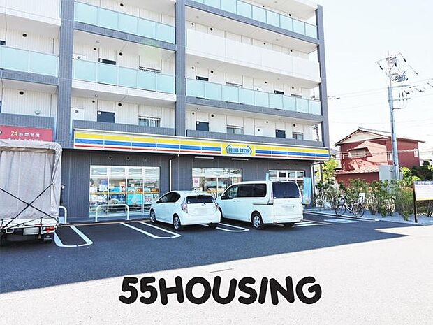 ミニストップ指扇店 徒歩7分。 530m