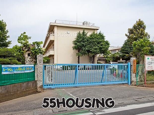 上尾市立原市小学校 徒歩7分。 550m
