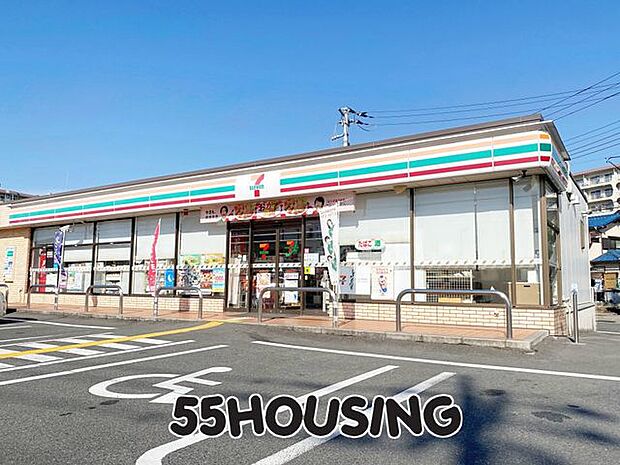 セブンイレブン春日部谷原2丁目店 徒歩6分。 450m