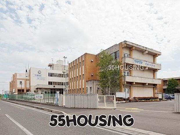 さいたま市立川通中学校 徒歩32分。 2500m