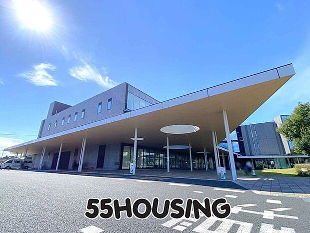 北本市役所 徒歩11分。 820m