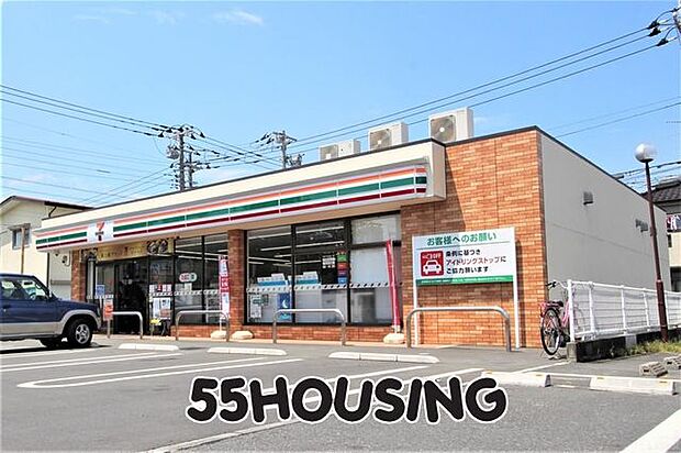 セブンイレブン久喜青葉4丁目店 徒歩7分。 550m