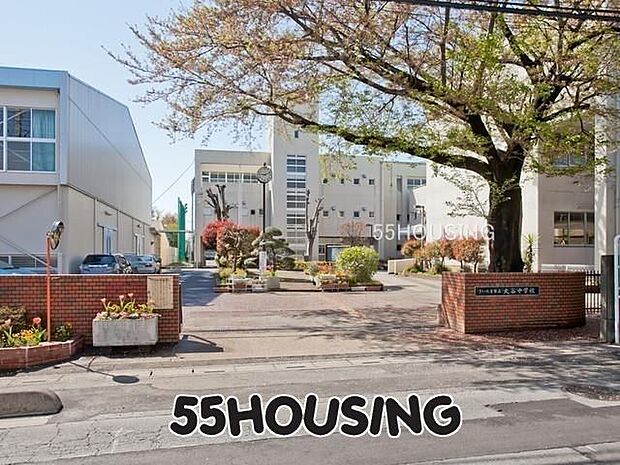 さいたま市立大谷中学校 徒歩8分。 584m