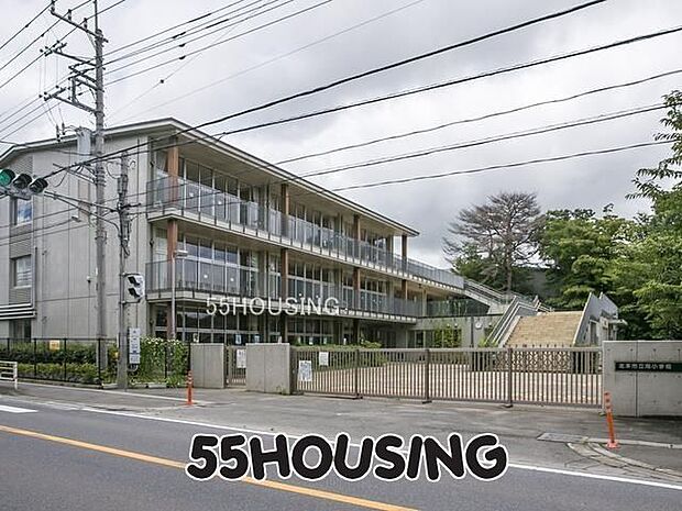 北本市立南小学校 徒歩13分。 1000m